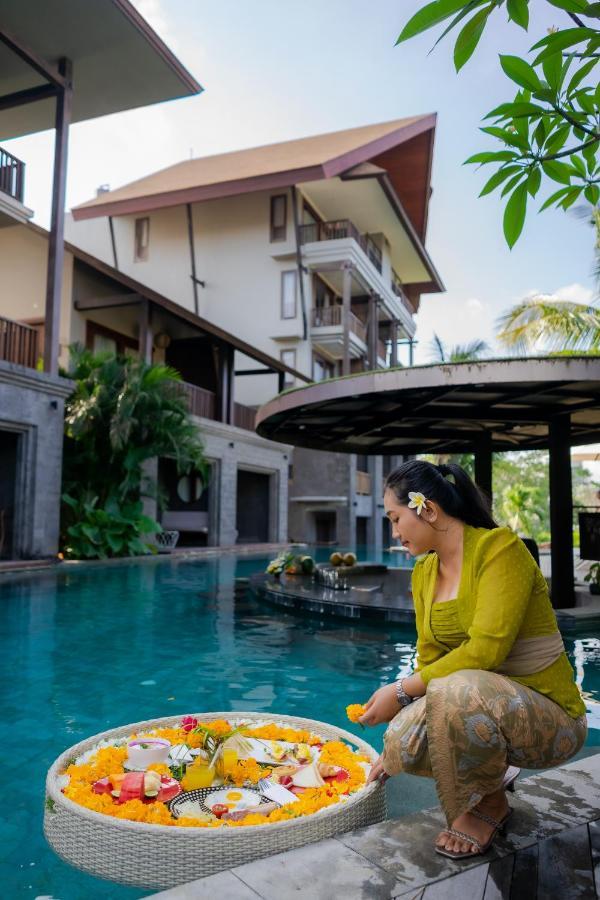 Sense Canggu Beach Hotel Buitenkant foto